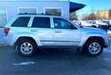 Used 2010 Jeep Grand Cherokee Laredo image 4