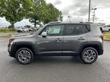 Used 2017 Jeep Renegade Limited image 4