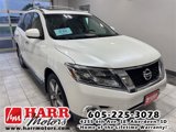 Used 2016 Nissan Pathfinder Platinum image 5