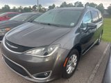 Used 2019 Chrysler Pacifica Touring-L image 1