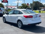 Used 2017 Ford Focus SE image 4
