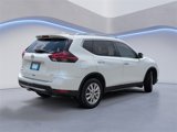 Used 2018 Nissan Rogue SV image 4