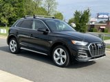 Used 2021 Audi Q5 Prestige w/ Prestige Package image 2