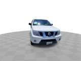 Used 2020 Nissan Frontier SV image 3