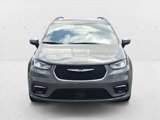 Used 2023 Chrysler Pacifica Limited image 2