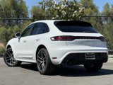 Used 2025 Porsche Macan image 3