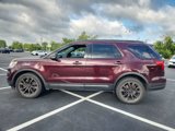 Used 2018 Ford Explorer XLT w/ Equipment Group 202A image 2