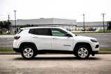 Used 2022 Jeep Compass Latitude image 4