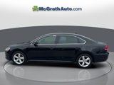 Used 2013 Volkswagen Passat TDI SE image 4