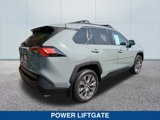 Used 2021 Toyota RAV4 XLE Premium image 5