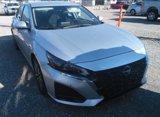 Used 2023 Nissan Altima 2.5 SV image 2