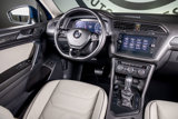 Used 2018 Volkswagen Tiguan SEL Premium image 6