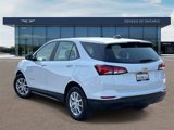 Used 2022 Chevrolet Equinox LS image 2