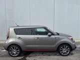 Used 2018 Kia Soul ! image 2