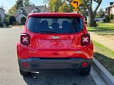 Used 2019 Jeep Renegade Latitude w/ Popular Equipment Group image 5