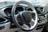 Used 2019 Chrysler Pacifica Limited image 5