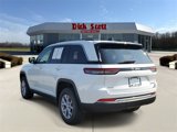 Certified 2022 Jeep Grand Cherokee Limited w/ Trailer Tow Prep Group (B) image 3
