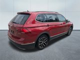 Used 2021 Volkswagen Tiguan SE w/ Panoramic Sunroof Package image 3