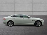 Used 2020 Jaguar XF Premium image 3