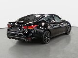 Used 2022 Nissan Altima 2.5 SR w/ Midnight Edition Package image 5