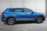 Used 2018 Volkswagen Tiguan SEL image 2