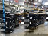 Used 2025 Cadillac Escalade ESV V image 3