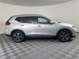Used 2018 Nissan Rogue SL image 2