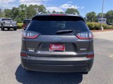 Used 2020 Jeep Cherokee Latitude Plus image 4