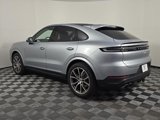 Used 2025 Porsche Cayenne Coupe image 3