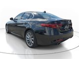 Used 2018 Alfa Romeo Giulia image 3