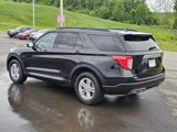 Used 2023 Ford Explorer XLT w/ Equipment Group 202A image 3