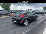 Used 2013 Hyundai Veloster w/ Style Pkg image 5