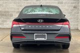 New 2025 Hyundai Elantra SE image 4