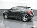 Used 2018 Chevrolet Trax LS image 3