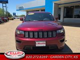 Used 2017 Jeep Grand Cherokee Altitude image 3