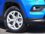 Certified 2024 Jeep Compass Latitude image 4