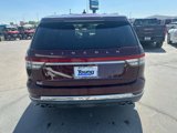 Used 2020 Lincoln Aviator Reserve w/ Equipment Group 202A image 5