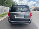 Used 2016 Dodge Grand Caravan SE image 4