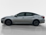 Used 2023 Nissan Altima 2.5 SV image 2