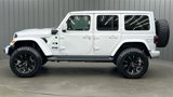 Used 2022 Jeep Wrangler Unlimited Sahara image 2