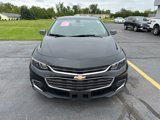 Used 2017 Chevrolet Malibu LT image 3