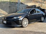Used 2018 Toyota Camry LE image 2