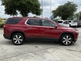 Used 2020 Chevrolet Traverse LT w/ LT Premium Package image 3