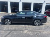 Used 2021 Nissan Altima 2.5 SL image 2