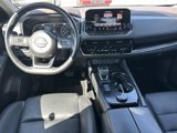 Used 2023 Nissan Rogue SL w/ SL Premium Package image 4