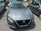 Used 2020 Nissan Altima 2.5 SR w/ Premium Package image 2