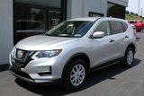 Used 2017 Nissan Rogue S image 3
