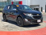 Used 2021 Chevrolet Equinox LT w/ Driver Convenience Package image 2