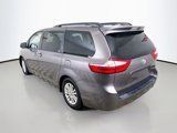 Used 2015 Toyota Sienna image 6
