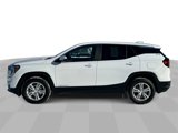 Used 2024 GMC Terrain SLE image 5